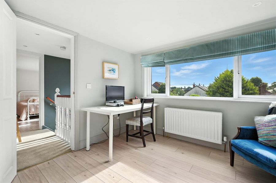 4 Ormiston Gardens