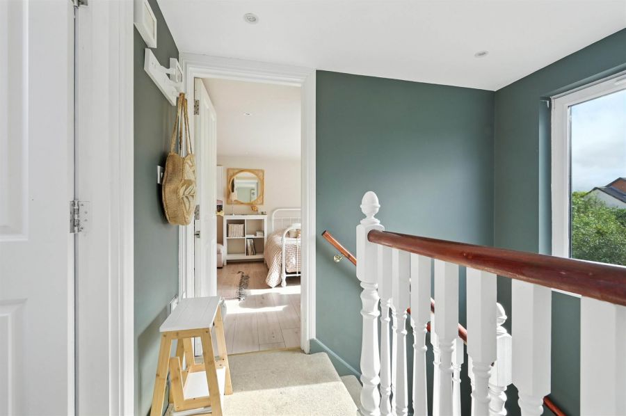 4 Ormiston Gardens