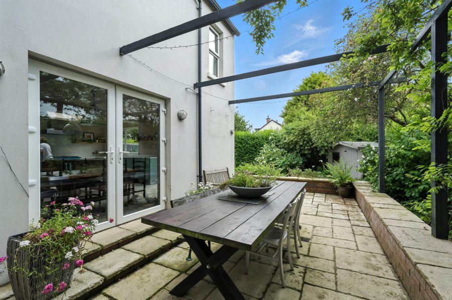 4 Ormiston Gardens