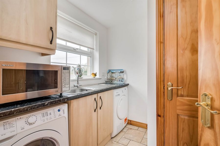 72a Moss Road