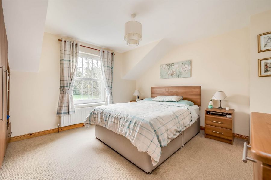 72a Moss Road