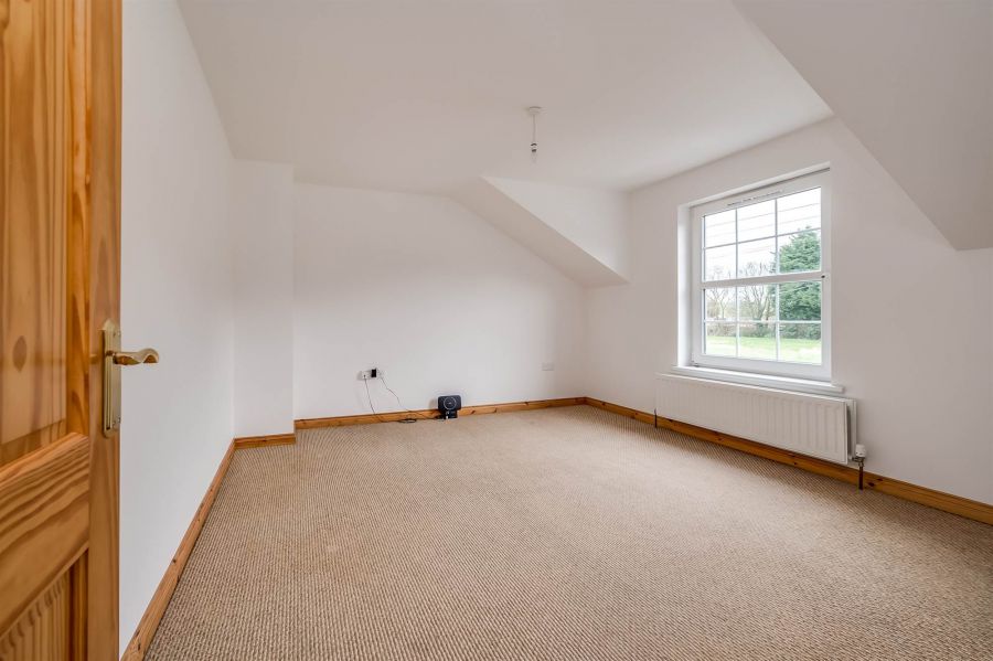 72a Moss Road