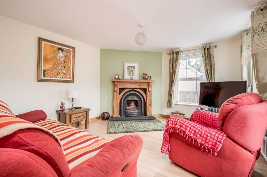 72a Moss Road