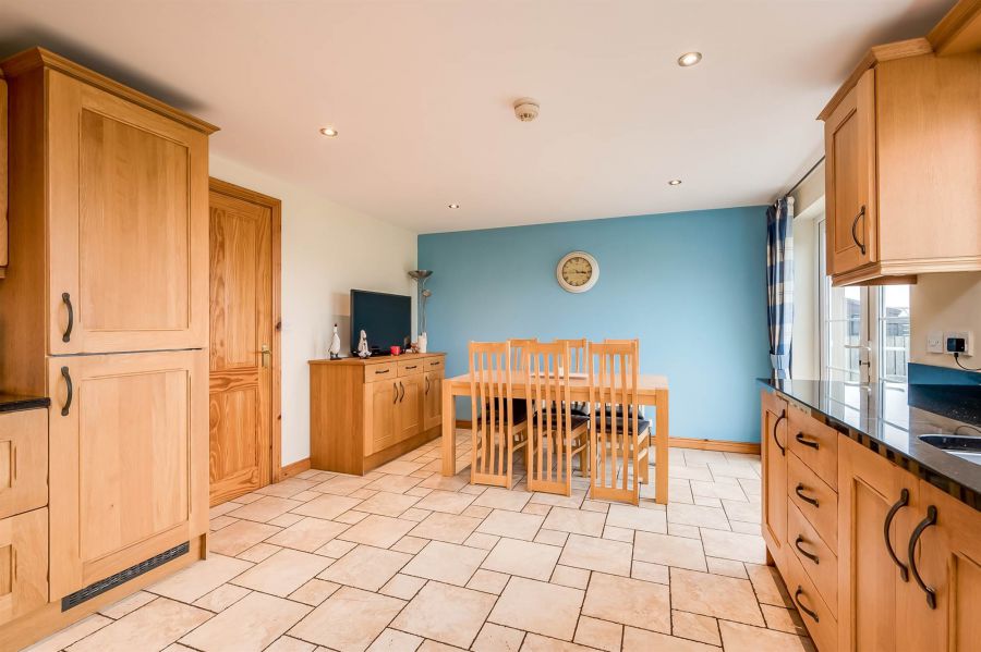72a Moss Road