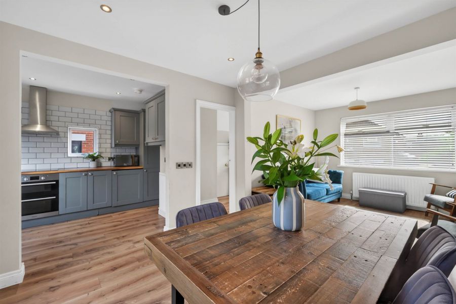 28 Orangefield Gardens