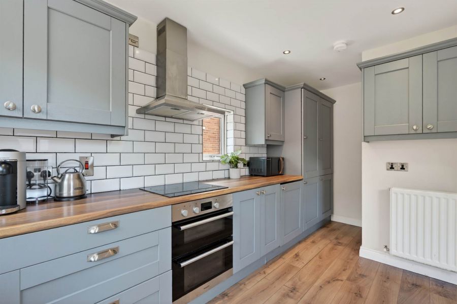 28 Orangefield Gardens