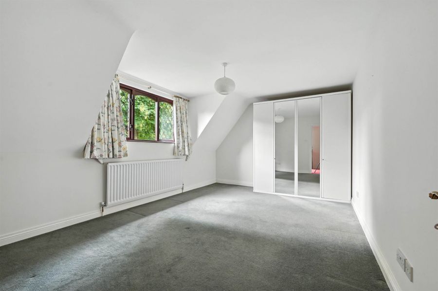 550a Upper Newtownards Road