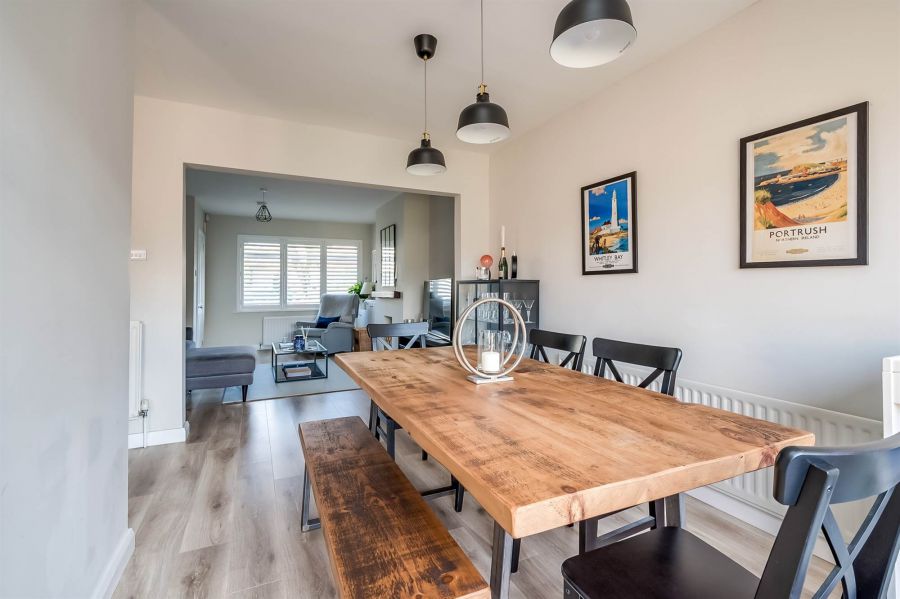 8 Carolhill Park