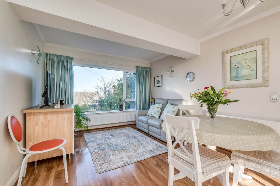 23 Lancedean Road