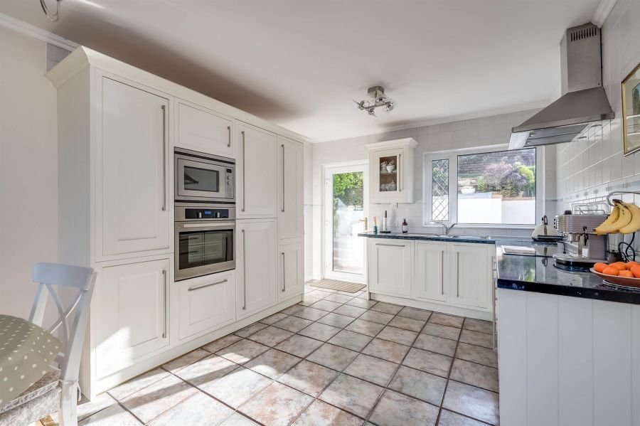 23 Lancedean Road