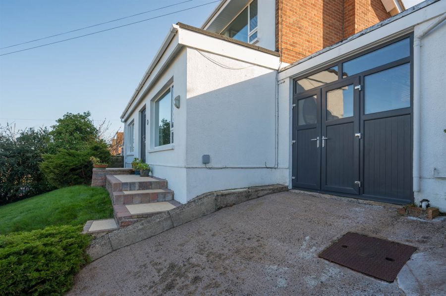 23 Lancedean Road