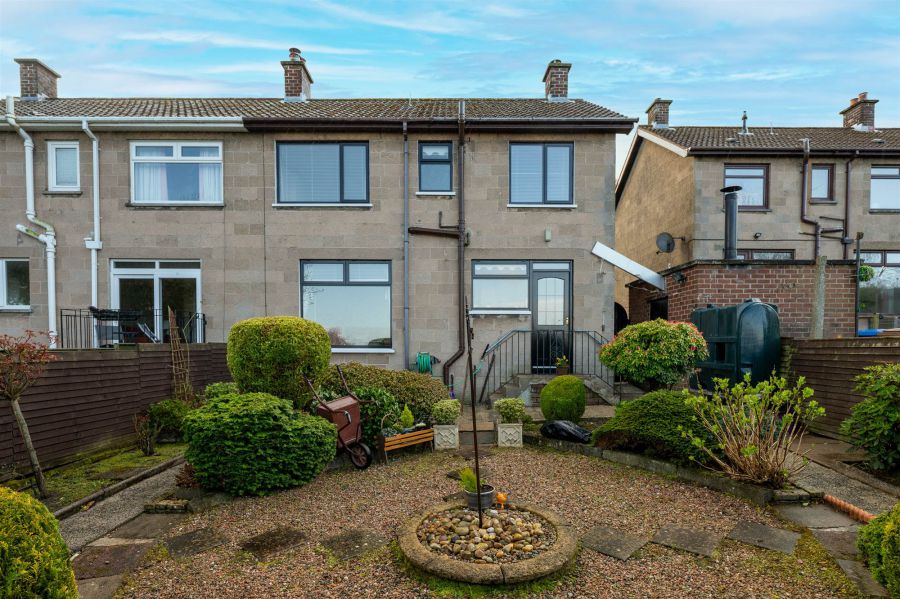 168 Lower Braniel Road