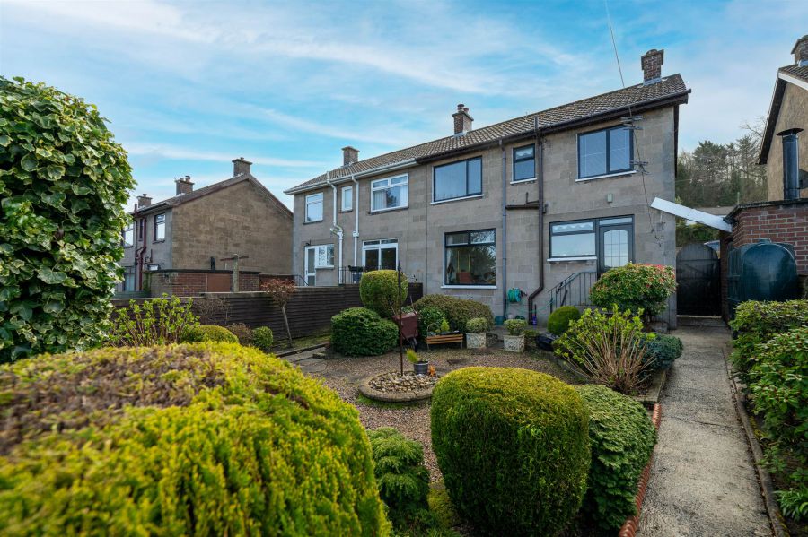 168 Lower Braniel Road