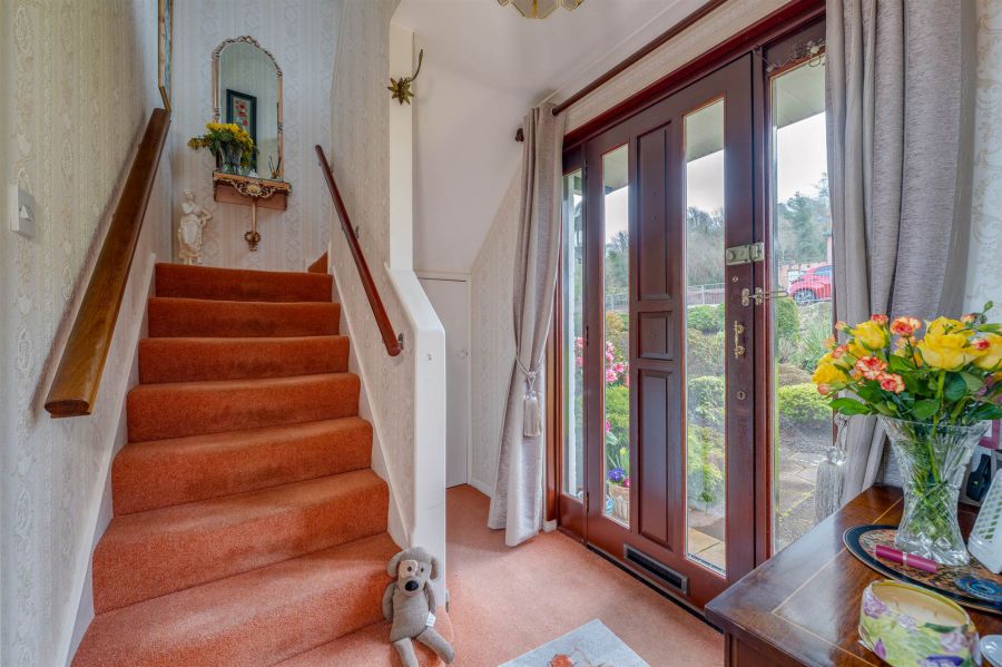 168 Lower Braniel Road