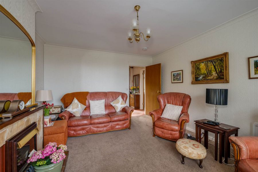 168 Lower Braniel Road