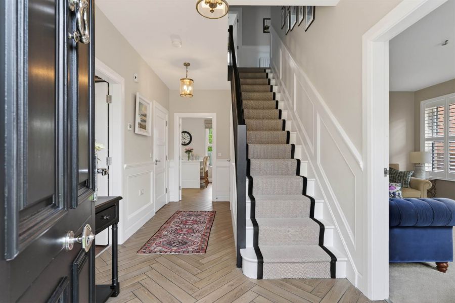 6 Red Hall Lane