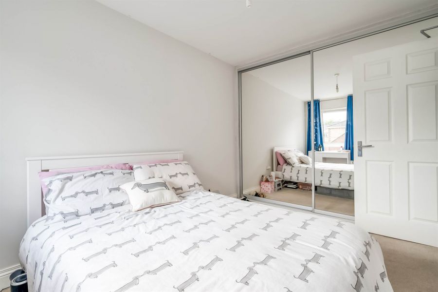 Apt 4, 223 Belmont Road