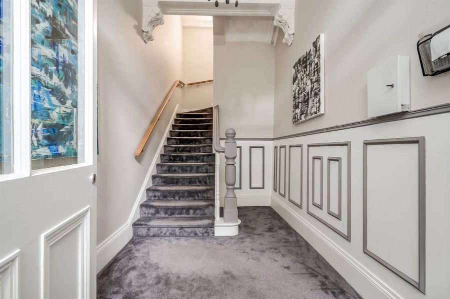 Apt 4, 223 Belmont Road