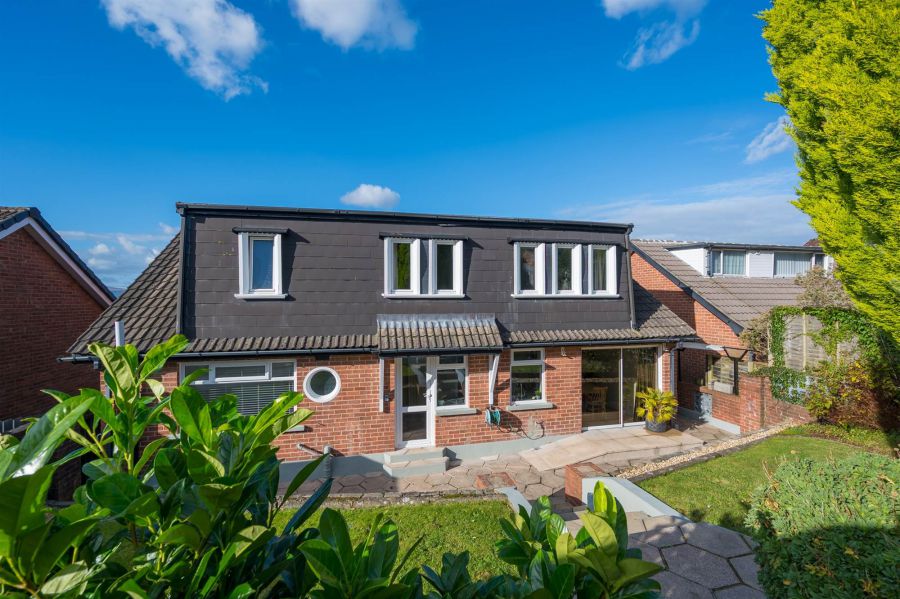 193 Lower Braniel Road