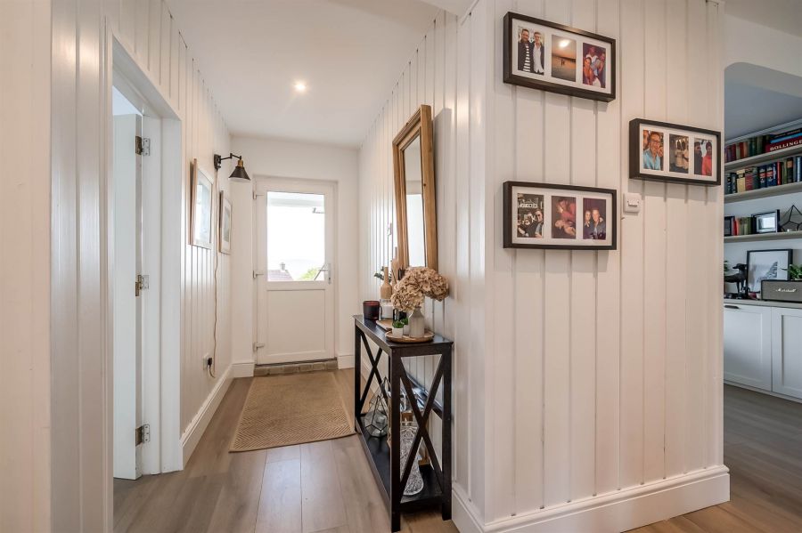 193 Lower Braniel Road 193 Lower Braniel Road