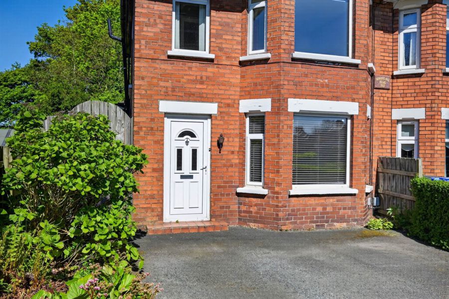 210 Holywood Road