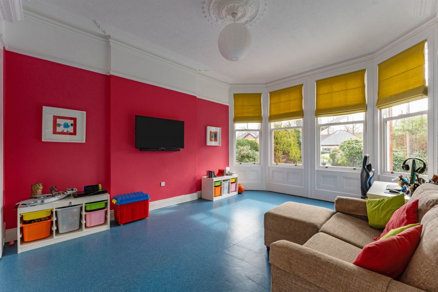 140 Kensington Road