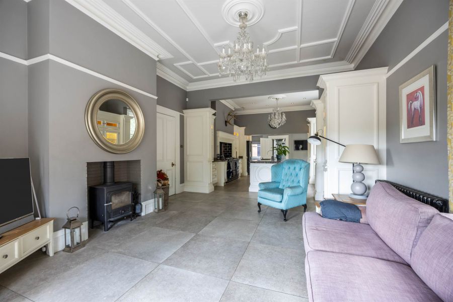 Benburb House, 31 Kings Road