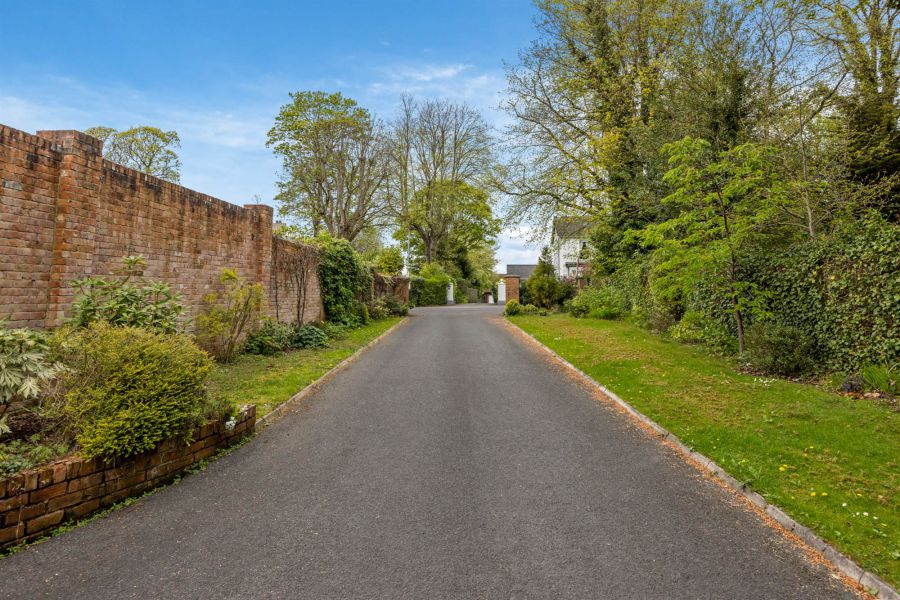 Benburb House, 31 Kings Road