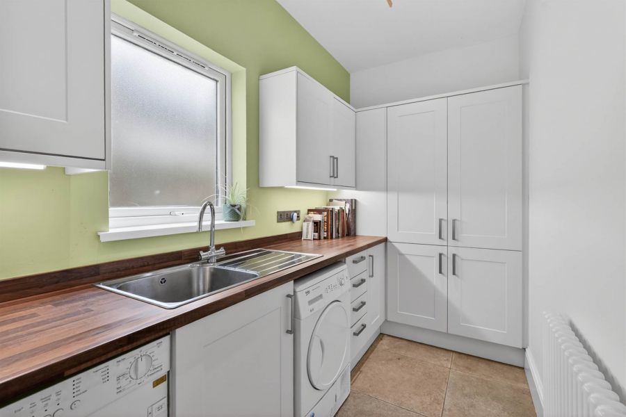 28 Hawthornden Road
