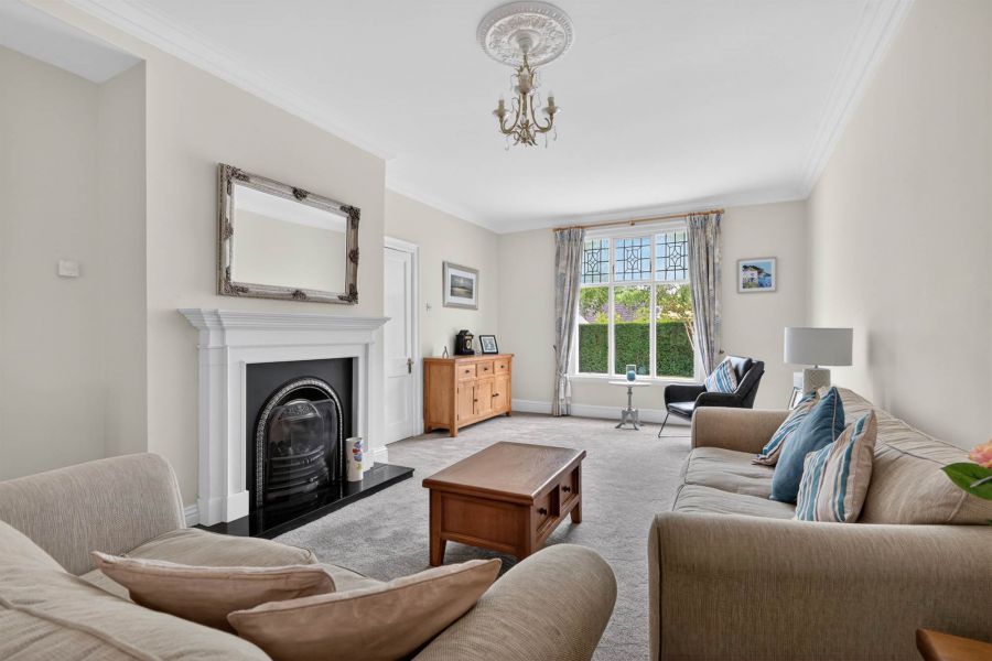28 Hawthornden Road