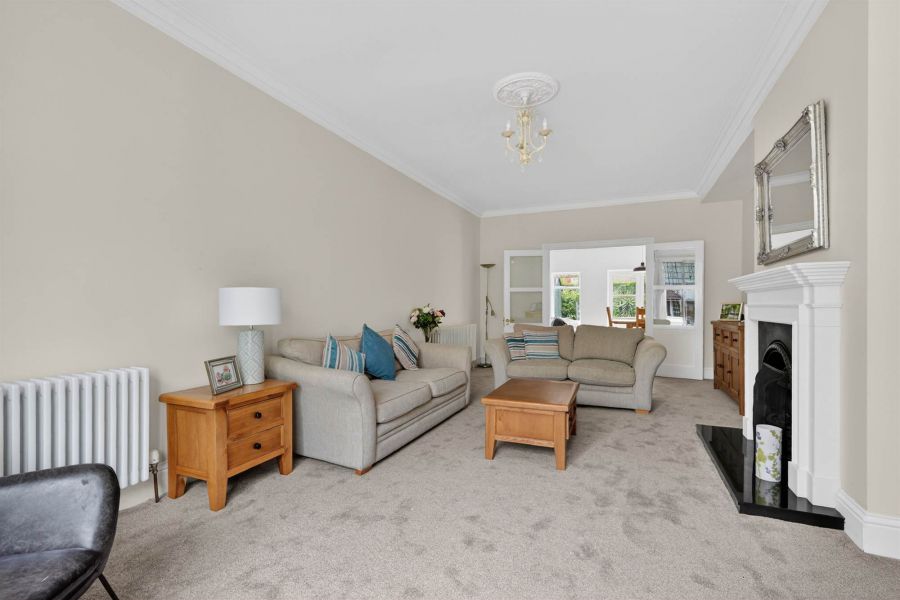 28 Hawthornden Road