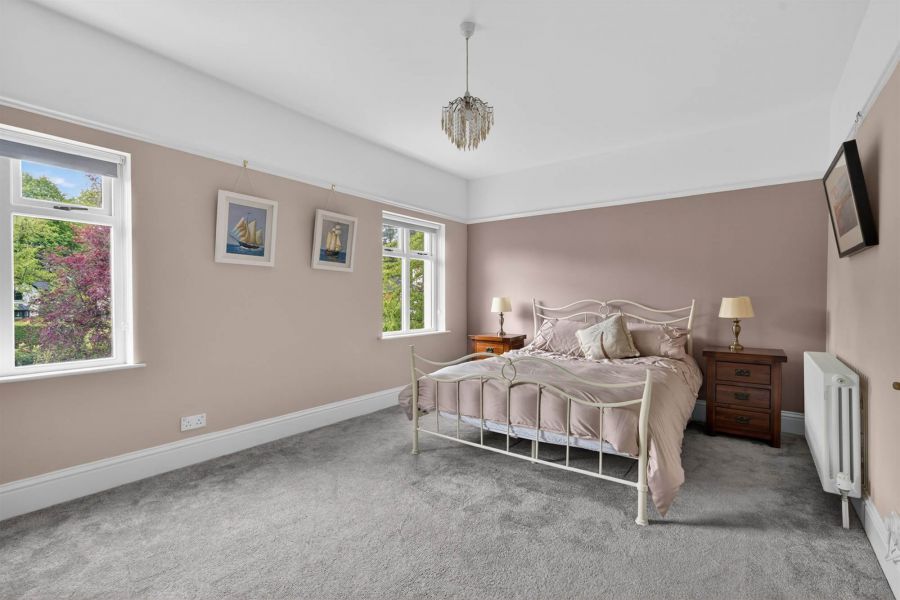 28 Hawthornden Road