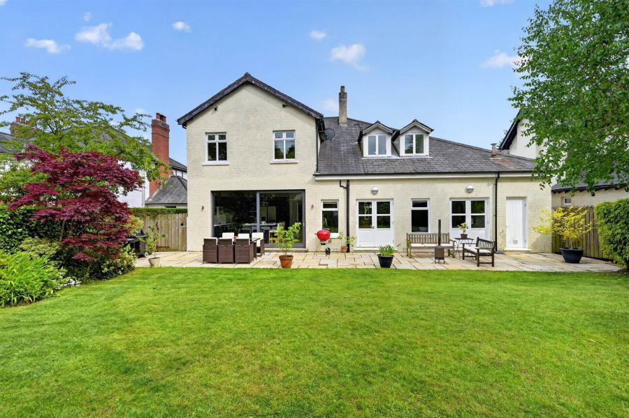 28 Hawthornden Road