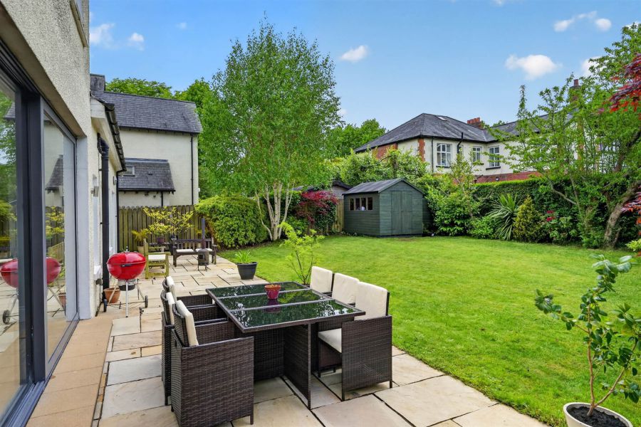 28 Hawthornden Road