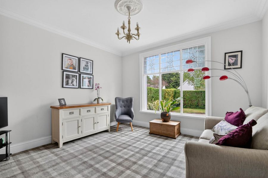 28 Hawthornden Road