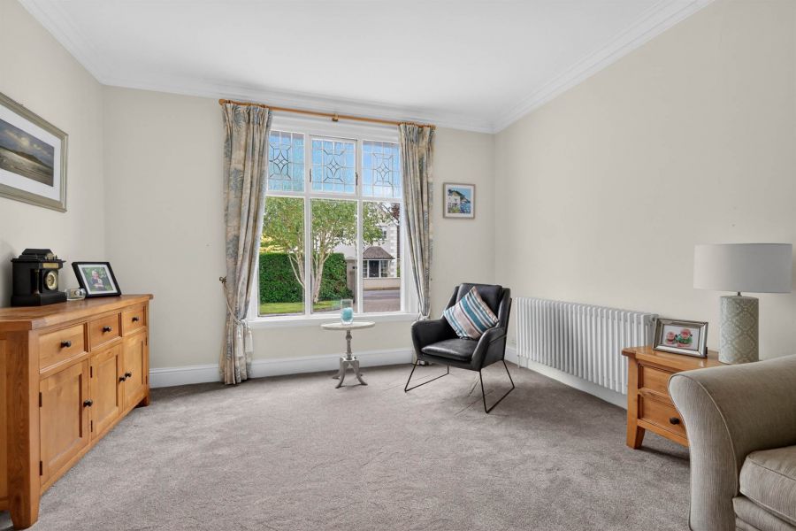 28 Hawthornden Road
