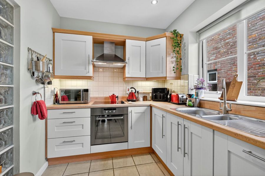 34 Strathearn Lane