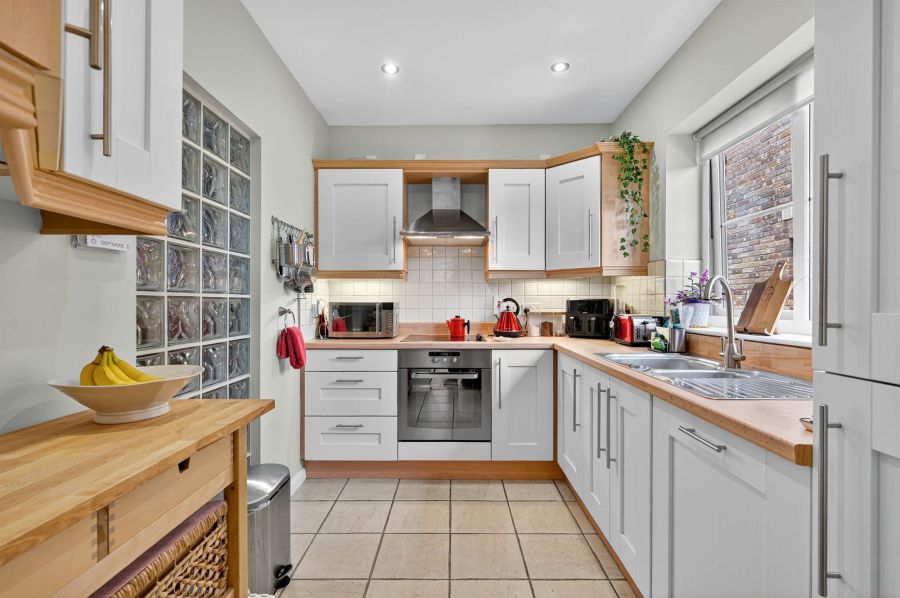 34 Strathearn Lane