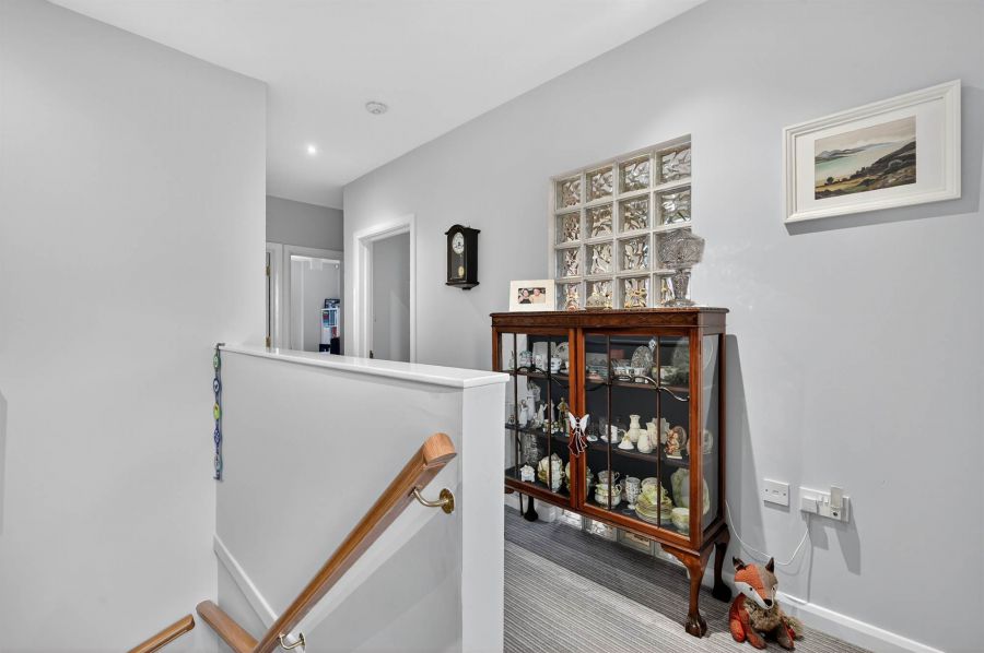 34 Strathearn Lane