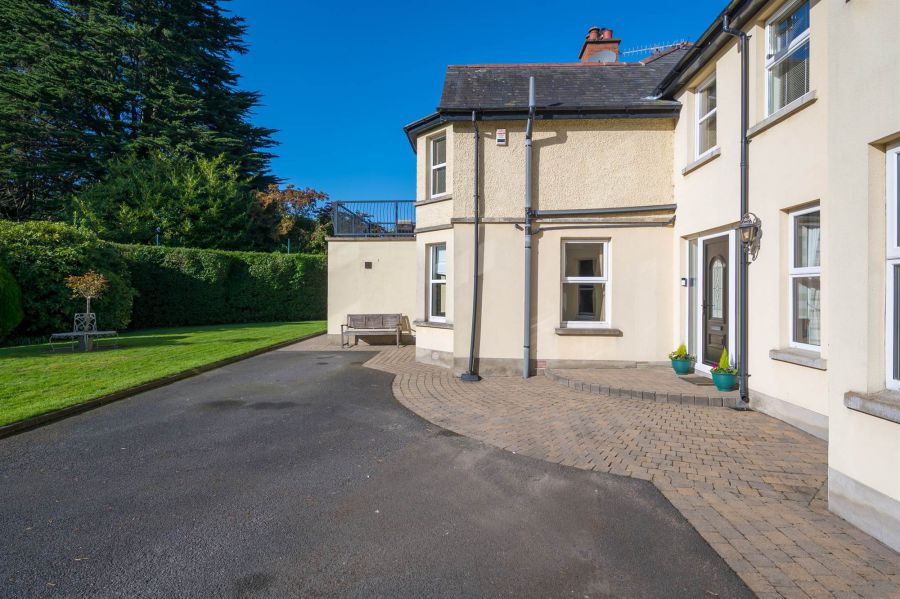 1 Belfast Road