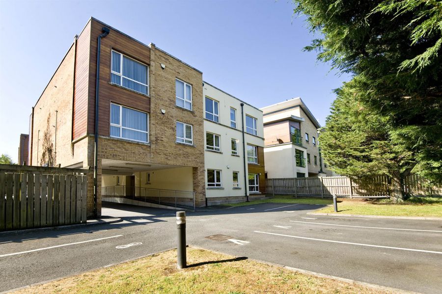 4b Altona Place