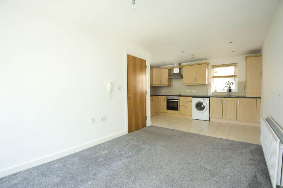 4b Altona Place