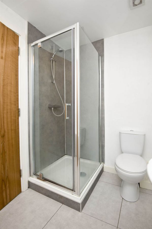 4b Altona Place