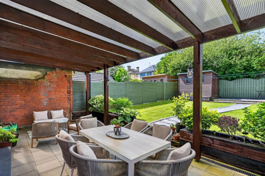 12 Innisfayle Gardens