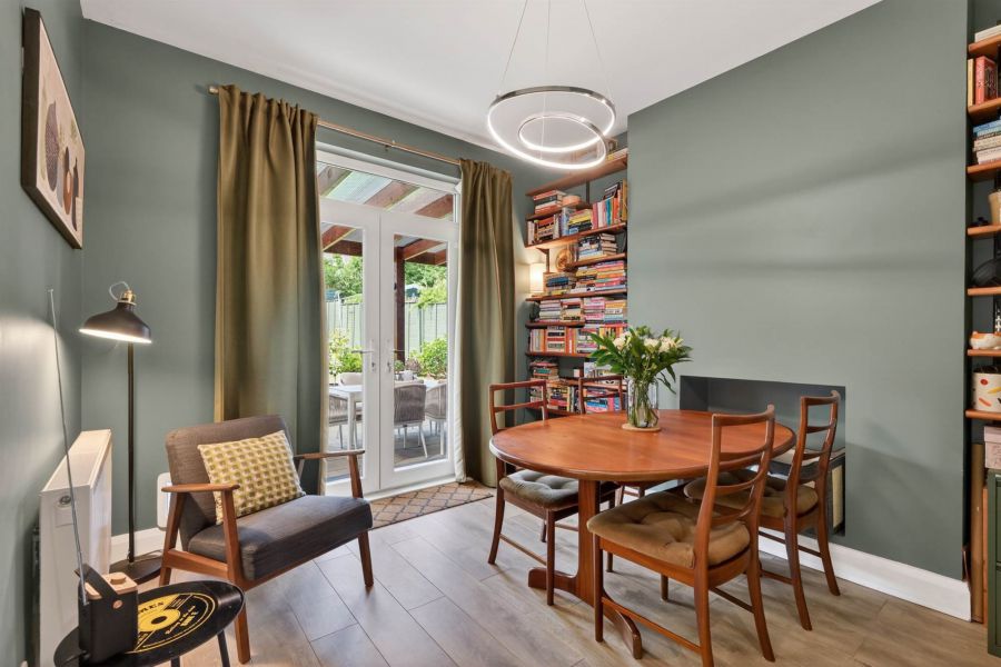 12 Innisfayle Gardens