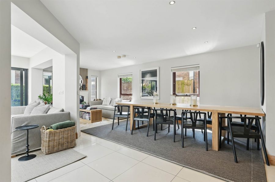57 Kensington Road