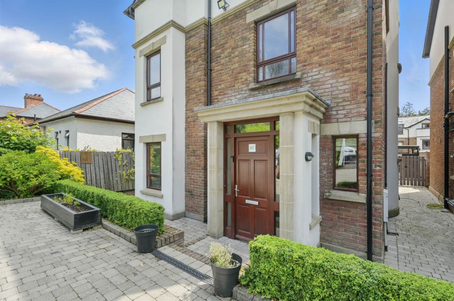 57 Kensington Road