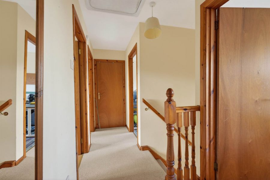 83 Tadworth
