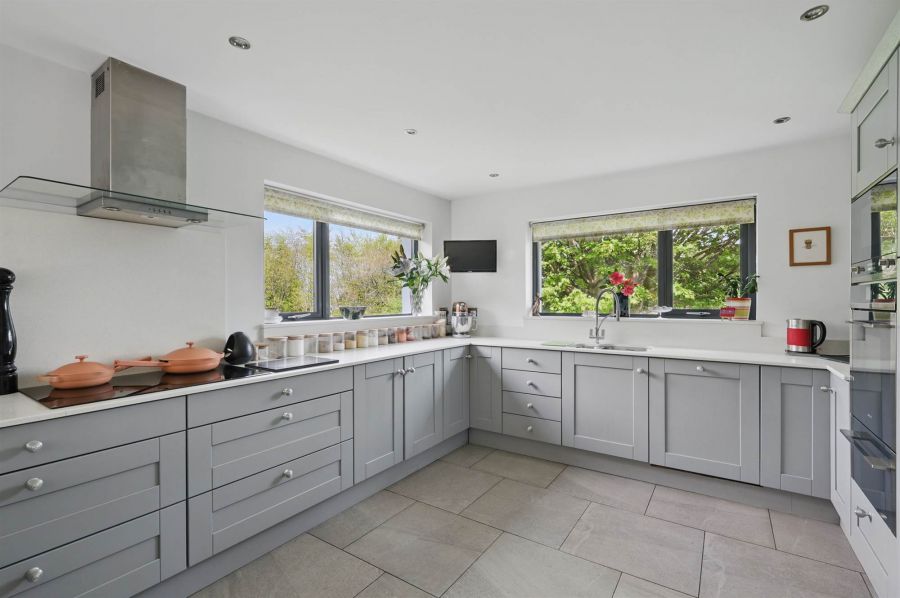 Avoca Farm, 42 Ballymiscaw Road
