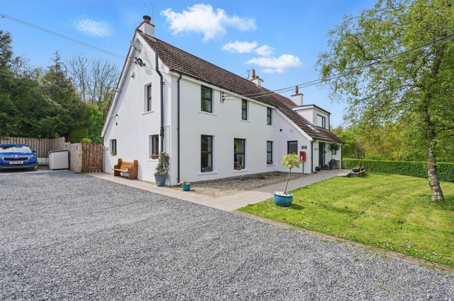 Avoca Farm, 42 Ballymiscaw Road